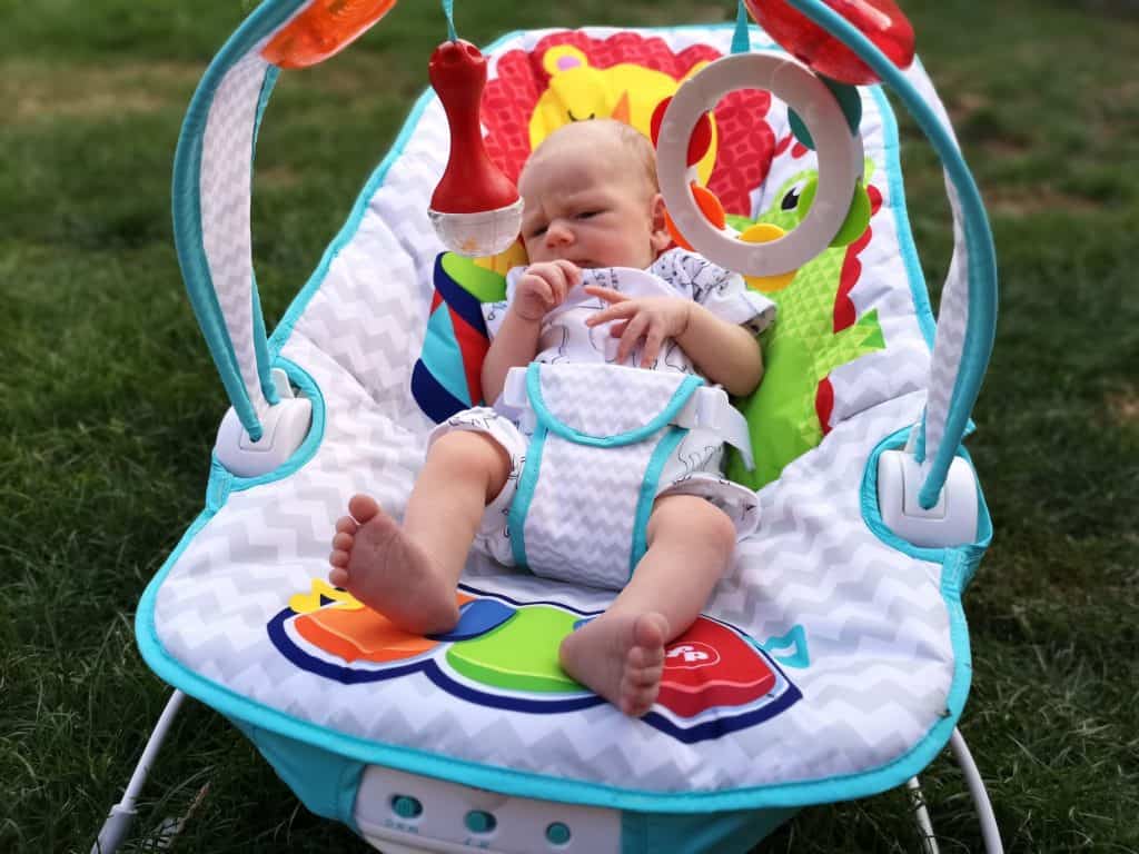 kick and play musical bouncer